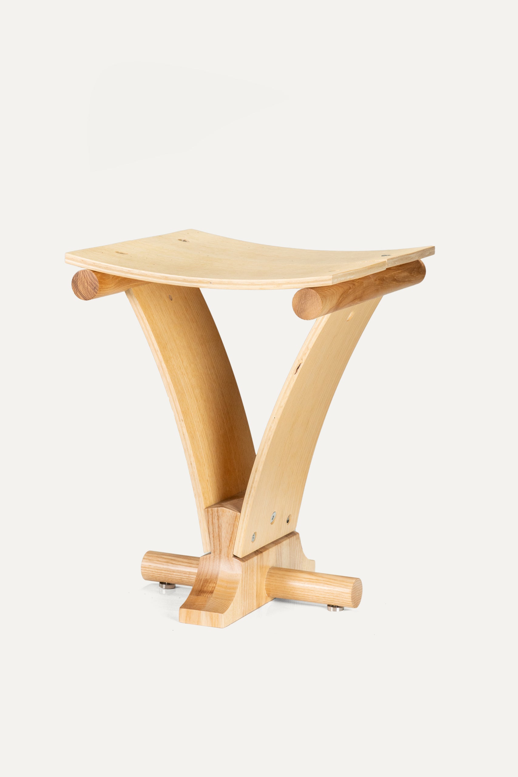 (OOM).05_FOOTSTOOL