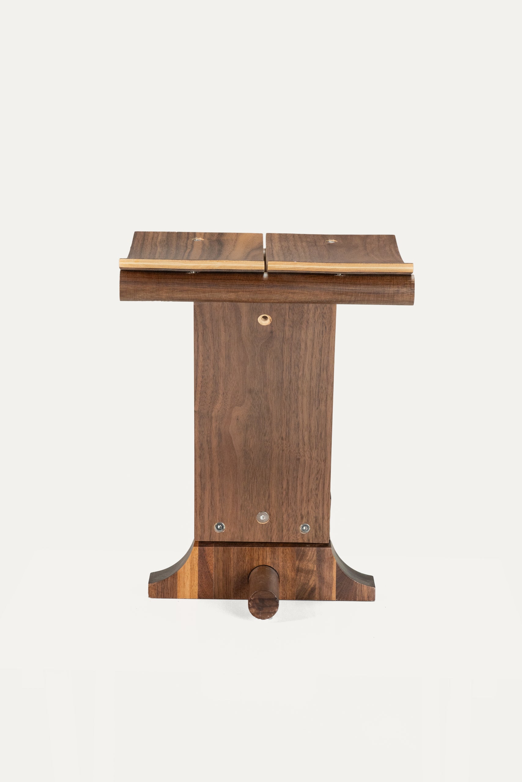 (OOM).05_FOOTSTOOL