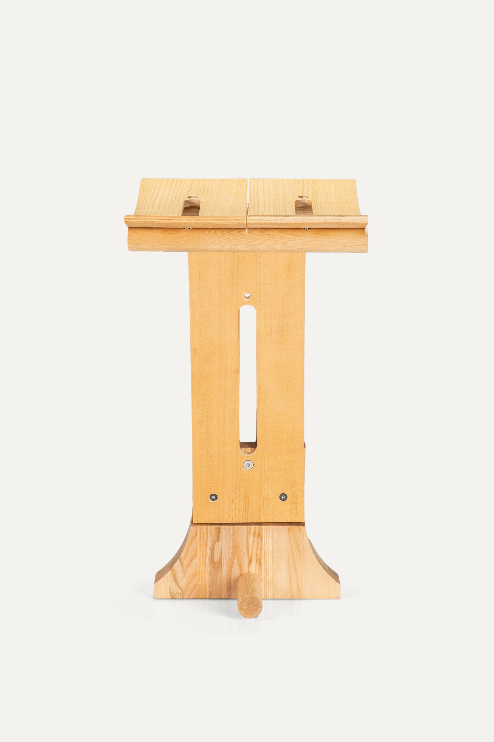 (OOM).06_STOOL