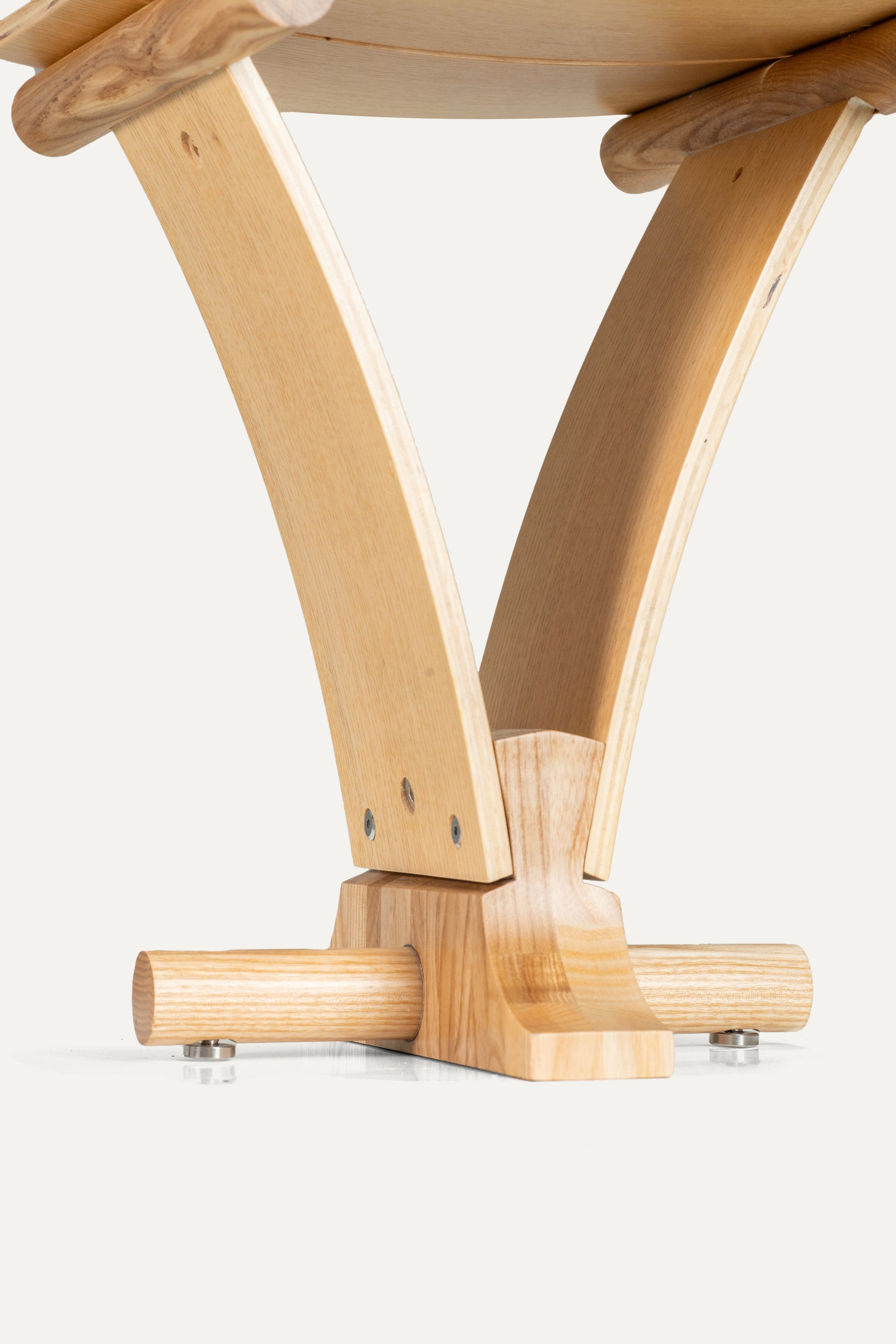 (OOM).05_FOOTSTOOL